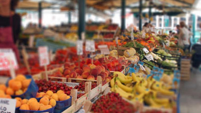 Sadje in zelenjavo vedno dobro umijte.