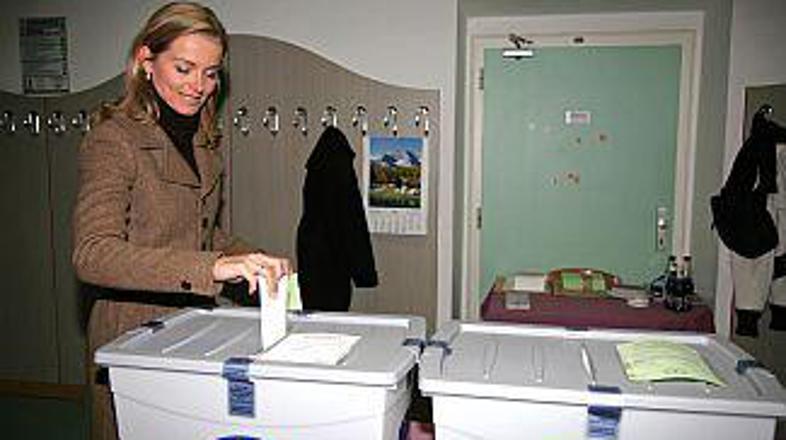 Kresalova je zaskrbljena nad negativno kampanjo.