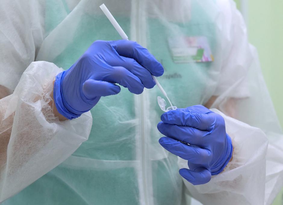koronavirus COVID-19 test | Avtor: Profimedia
