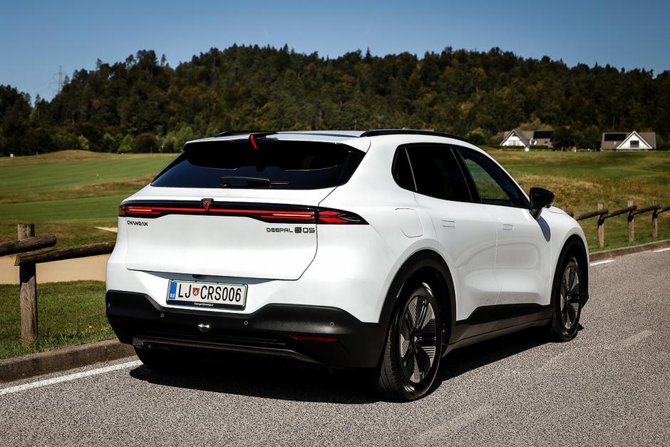 predstavitev Changan Deepal S05 PHEV | Avtor: Saša Despot