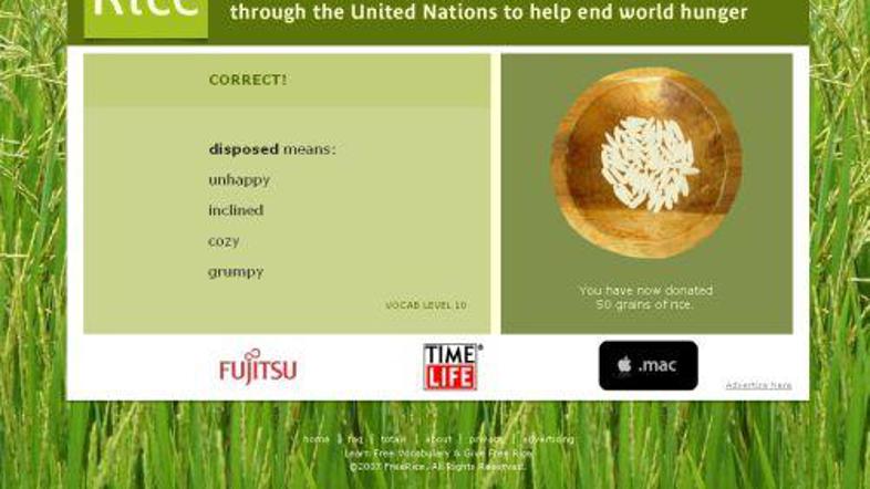 Z malo znanja angleščine in nekaj kliki lahko tudi vi hitro nahranite lačno oseb