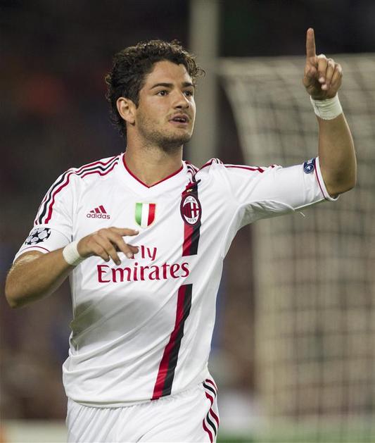 Alexandre Pato je zabil za vodstvo AC Milana proti Barceloni