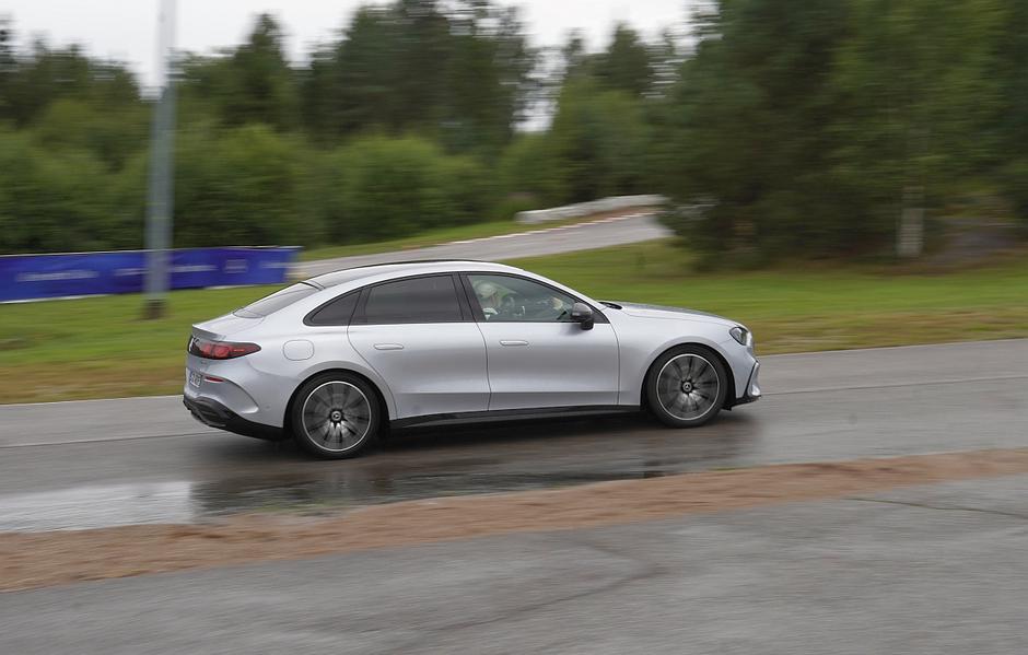 mercedes-benz razred C EV | Avtor: Matija Janezic