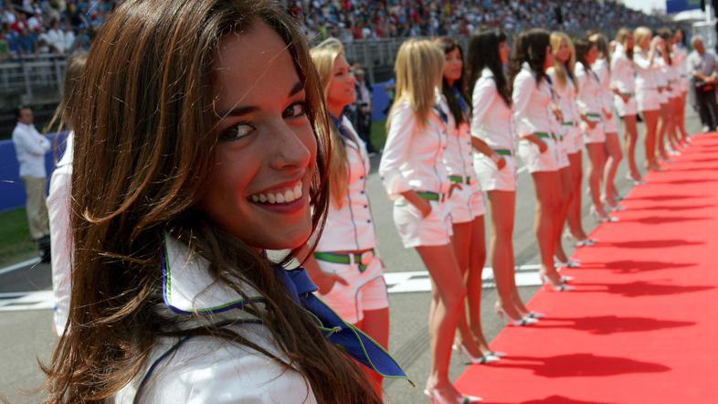 F1 hostese, dekleta