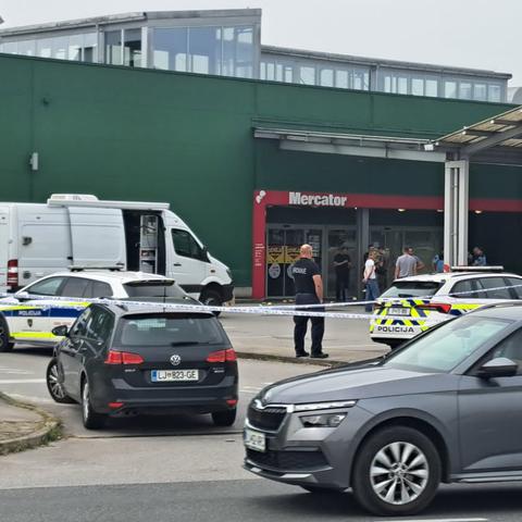 Razstreljen bankomat v Ivančni Gorici