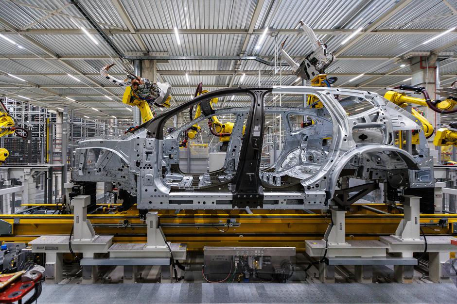 BMW Debrecen tovarna | Avtor: BMW