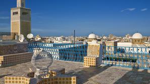 Ker je na spletu ponudb kar mrgoli, preverite portale agencij in izberite, kje b