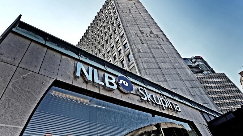 V NLB bodo za regres zapravili dobrih šest, pri Slovenskih železnicah pa dobrih 