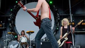 Britanska alternativna skupina The Subways je po besedah Keka najprej postavila 