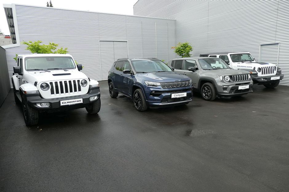 jeep avenger | Avtor: Matija_Janežič