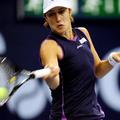 Katarina Srebotnik se je med dvojicami na turnirju v Dubaju uvrstila v polfinale