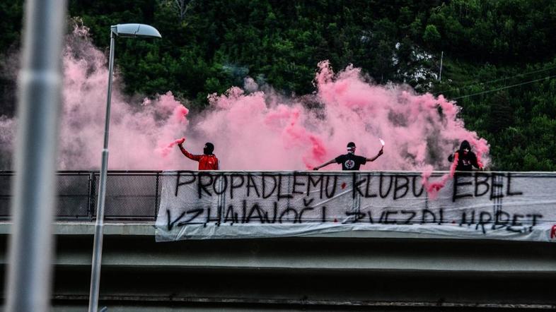 Ultras Jesenice protest