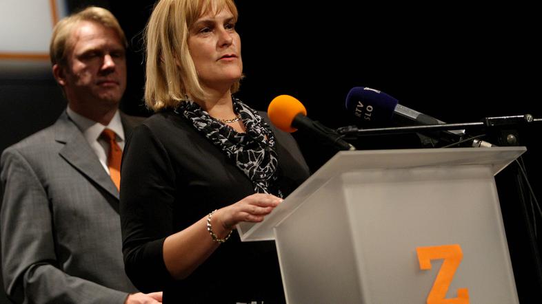 Bodo Golobiču sledile tudi tri Zaresove ministrice, med njimi Darja Radić? (Foto