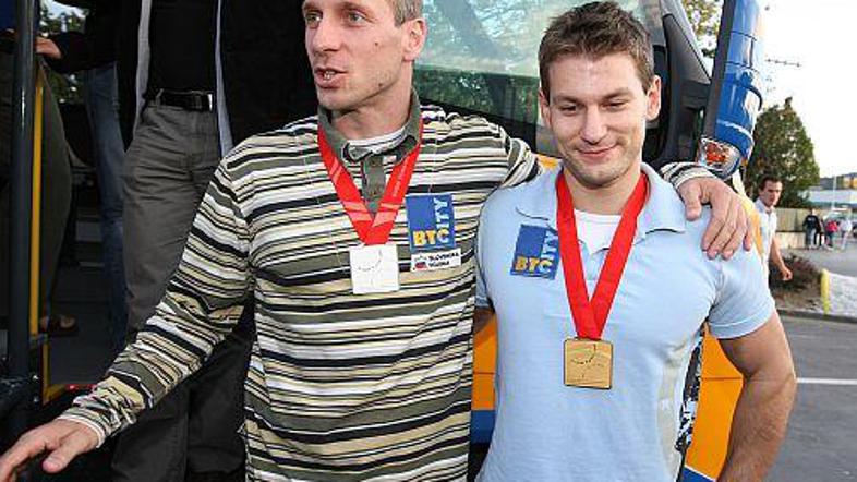 Pegan PetkovÅ¡ek sds