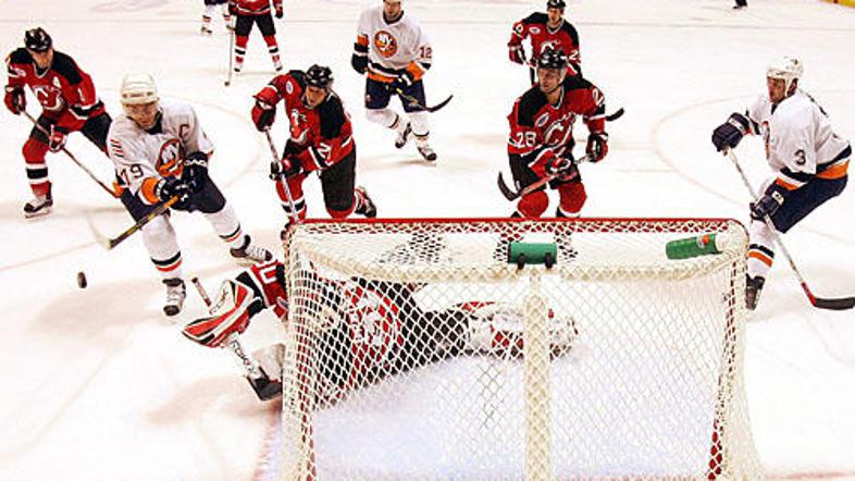 Hokejisti New Jersey Devils so znani po dobri obrambi, tokrat pa so se izkazali 
