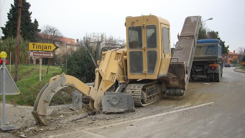 Podjetje Panmea na plačilo za gradnjo fekalne kanalizacije v Škofijah, ki ima up