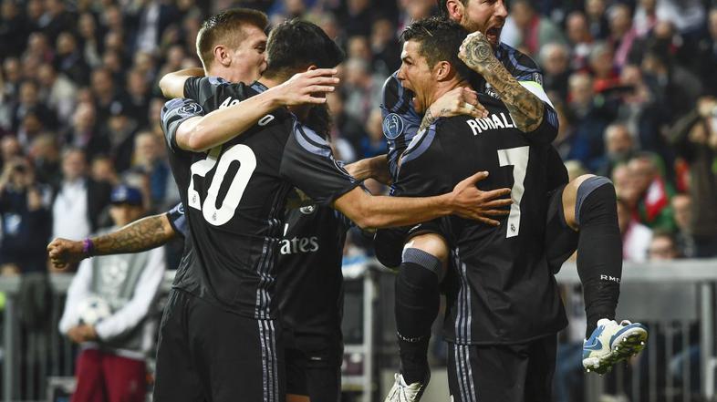 (Bayern München - Real Madrid)