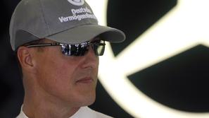 Michael Schumacher se nadeja, da bo Mercedes v naslednji sezoni veliko bolj konk