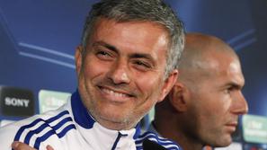 Ali se bo José Mourinho smejal tudi po šestem obračunu s Harryjem Redknappom? (F