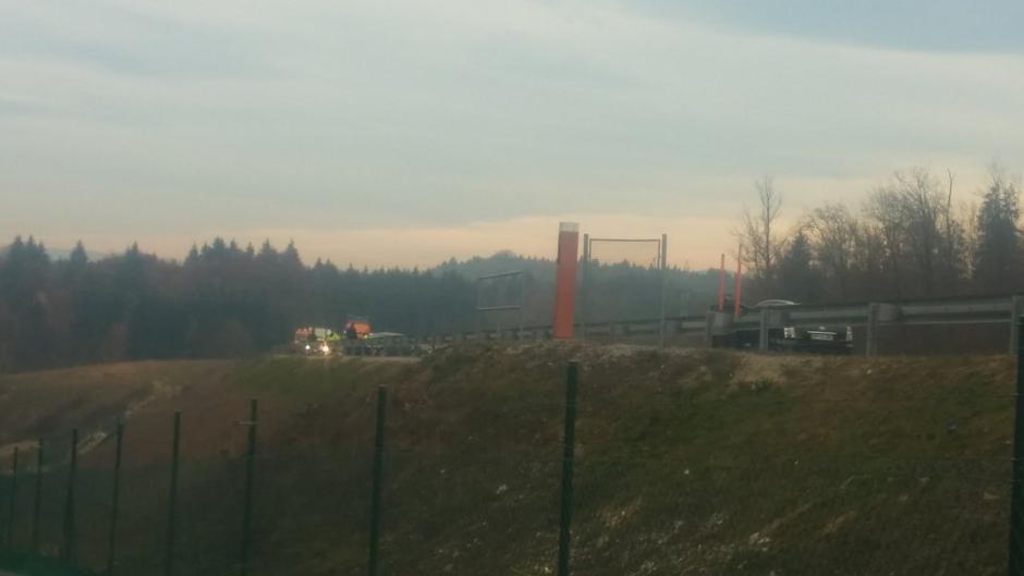 Nesreča AC  | Avtor: Bralka