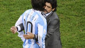 lionel messi diego maradona