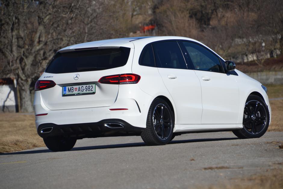 Mercedes-Benz razred B | Avtor: Gregor Prebil