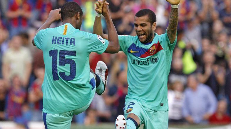 Nogometaši Barcelone so v sredo slavili v Valencii, s svojimi navijači pa bodo n