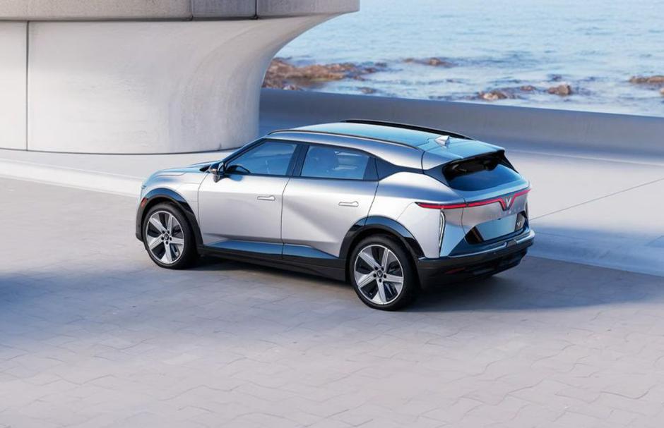 VinFast VF7 | Avtor: VinFast