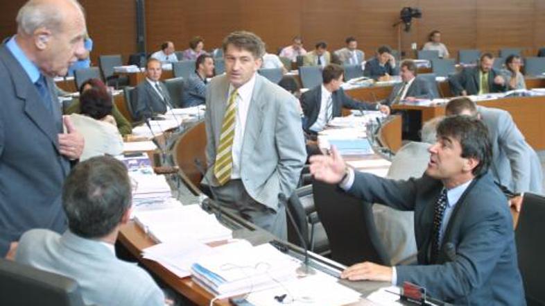 DrÅ¾avni zbor poslanci BOBO