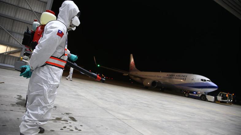 Koronavirus na križarki na Japonskem