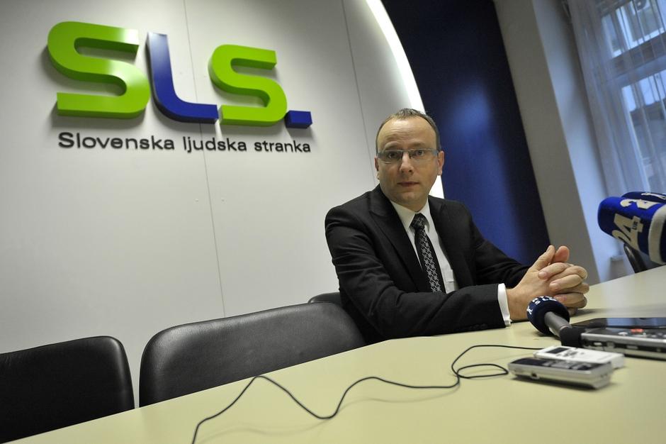 slovenija 26.11.12, Radovan Zerjav, SLS, predsednik stranke, izjava o odstopu iz | Avtor: Anže Petkovšek