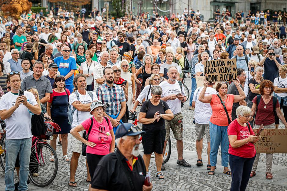 shod proti Mijičevi koaliciji | Avtor: Saša Despot