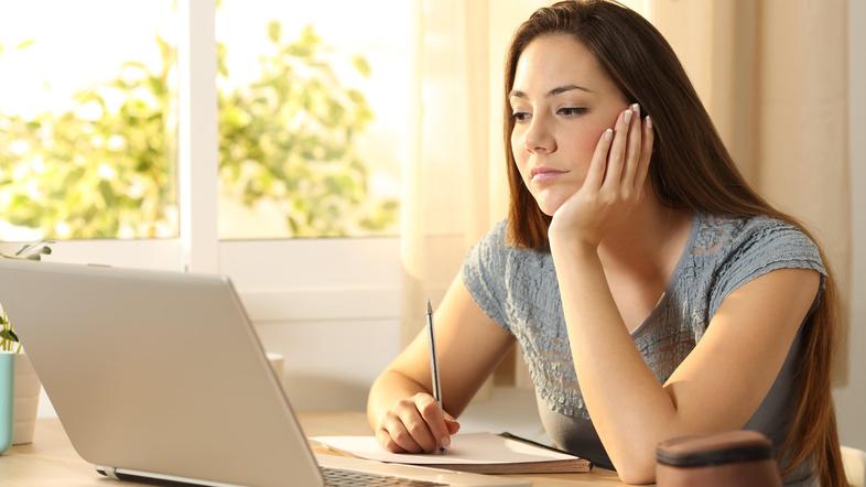 delo od doma študij na daljavo računalnik laptop