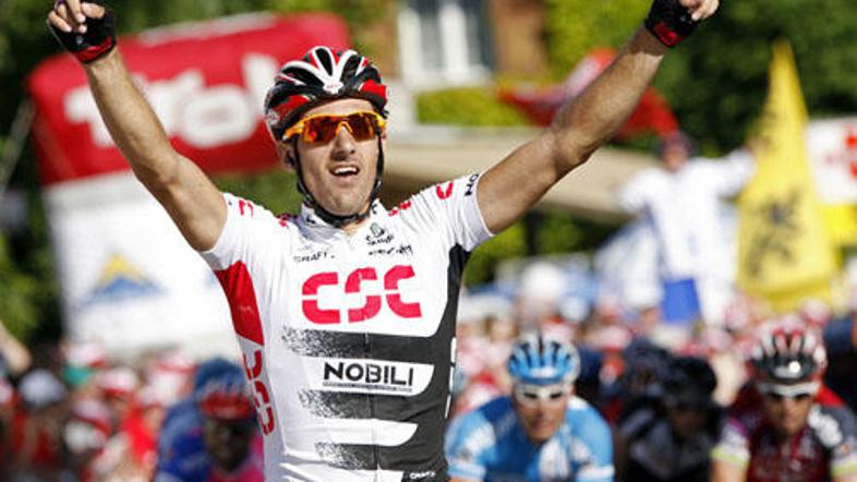 Fabian Cancellara je v finišu za dve sekundi ugnal vso konkurenco.