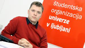 Hozjan je kot razlog za odstop z mesta predsednika Šoula navedel bistvene razlik