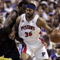 Samuel Dalembert (Philadelphia) je dosegel tri točke, Rasheed Wallace (Detroit) 