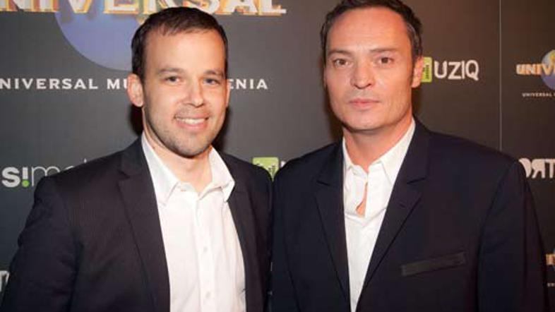 Peter Curk, direktor marketinga pri Si.mobilu, in Hannes Eder - Universal Music.