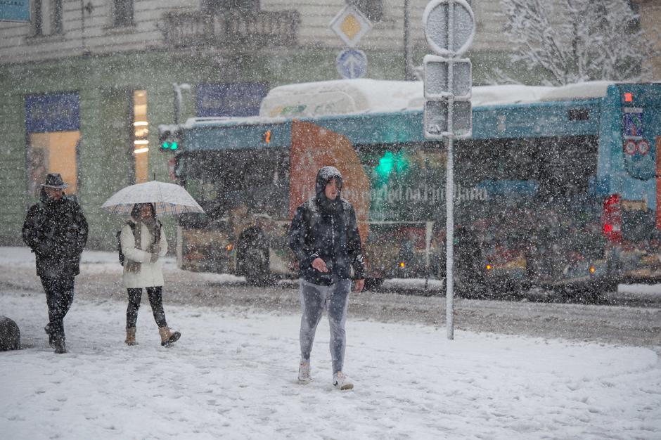 Sneg | Avtor: Anže Petkovšek