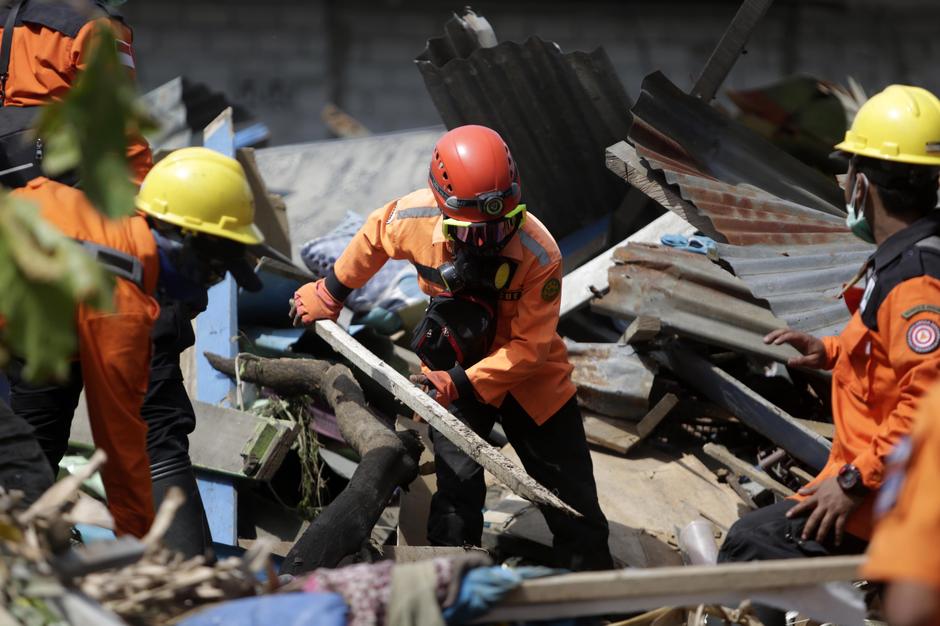 Potres in cunami Indonezija | Avtor: Epa