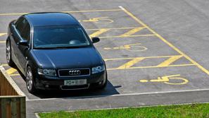 parkiranje, invalidi