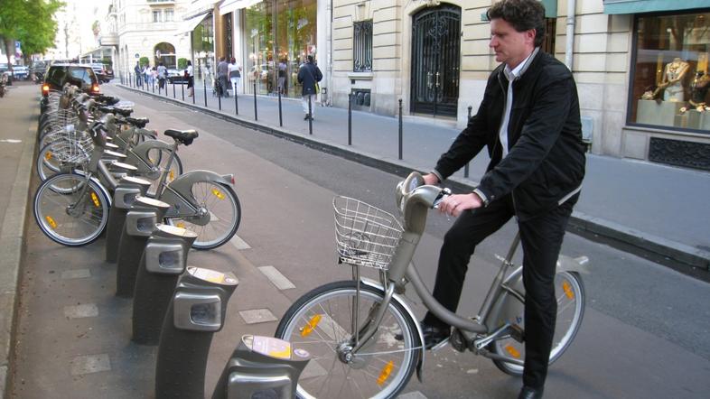 Ljubljana 07.04.11, mestno kolo, city bike, citybike, bicikel, bicikelj, pariz, 