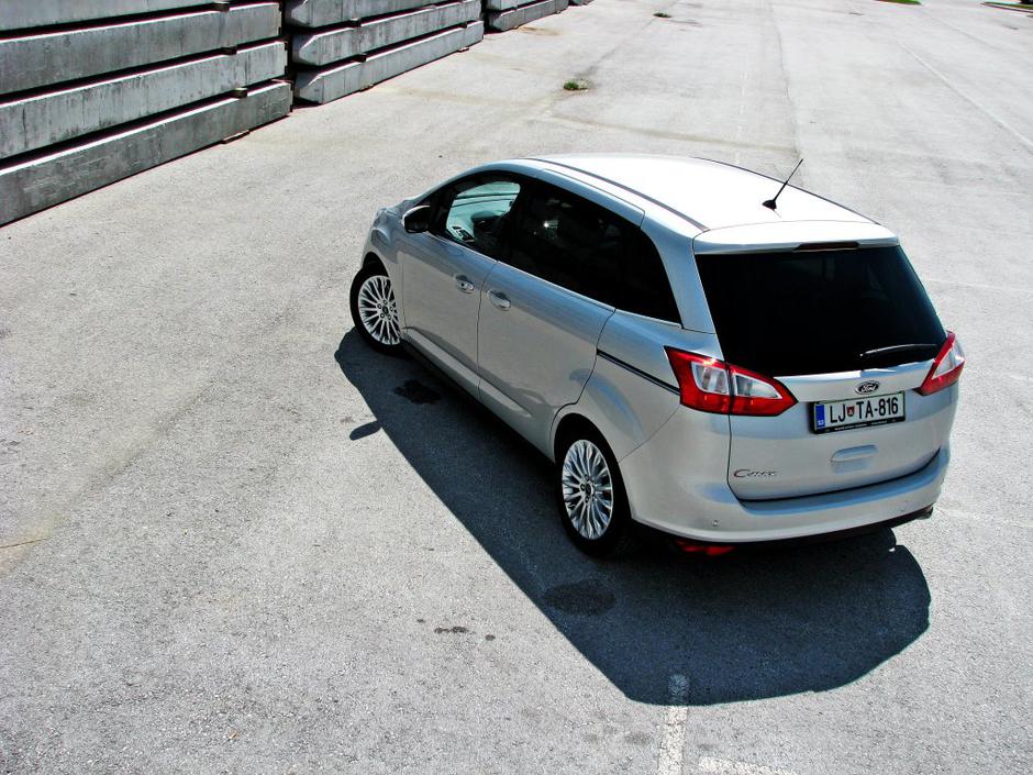 Ford C-max grand | Avtor: Andrej Leban
