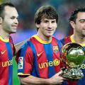 Lionel Messi je leta 2011 osvojil zlato žogo pred soigralcema Xavijem Hernándezo