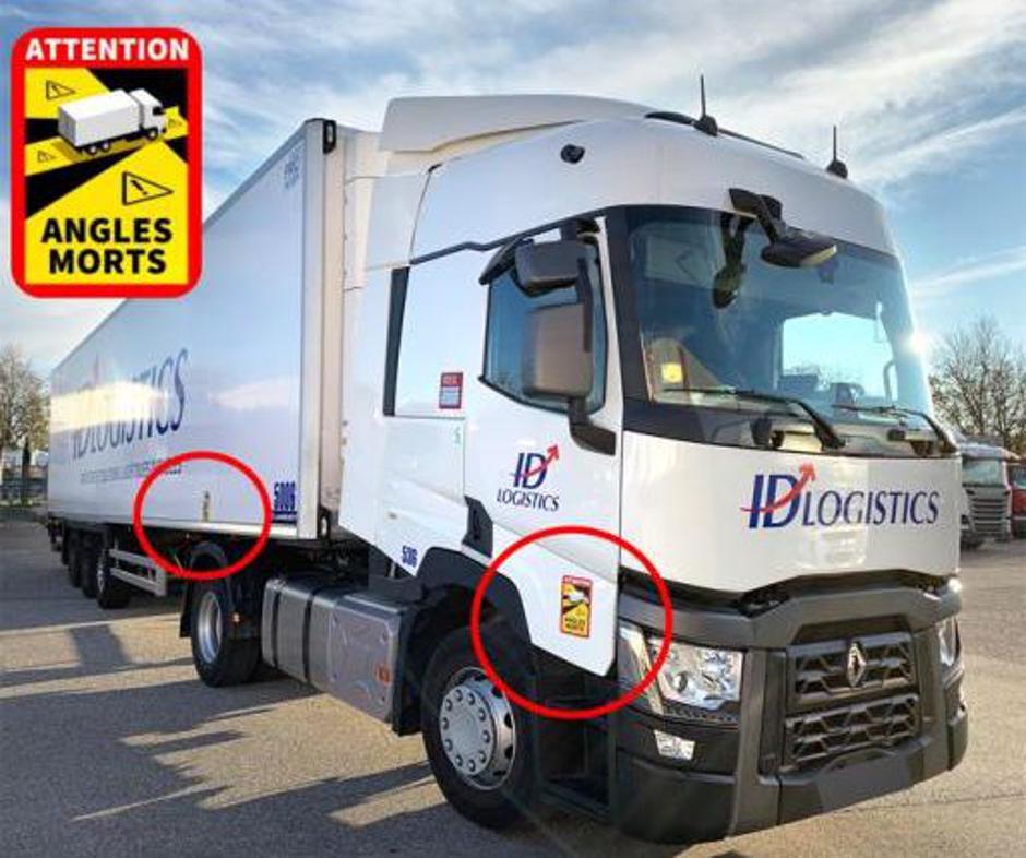 Nalepka mrtvi kot | Avtor: Francoska vlada