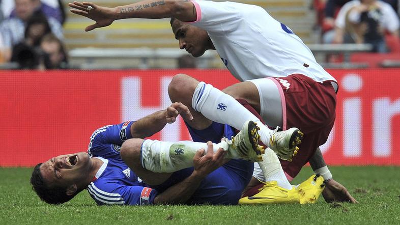 Usodni trenutek, ki je Ballacku zaprl vrata mundiala. (Foto: Reuters)