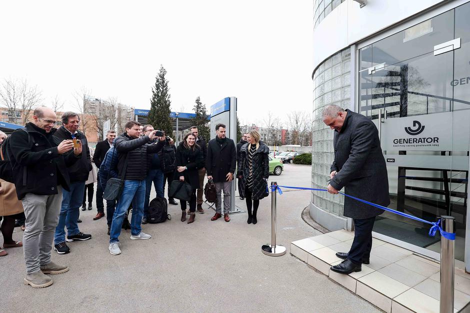 Emil Frey klicni centar, generator idej | Avtor: Saša Despot