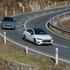 Primerjava: Mercedes-Benz CLA, hibrid in elektrika