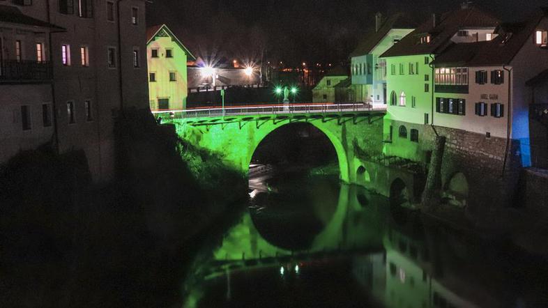 Kamniti oziroma Kapucinski most v Škofji Loki