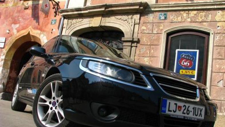 Tudi danes se za 9-5 še vedno obračajo glave. A bolj zaradi drugačnosti kot mode