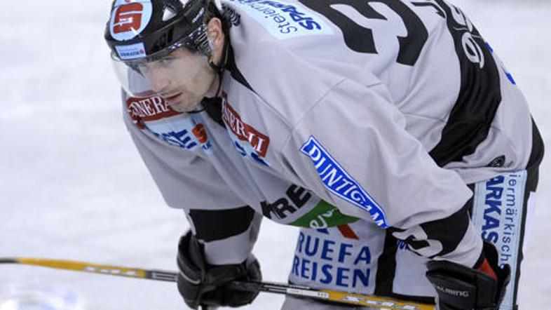 Ivo Jan še naprej ostaja član Gradca.